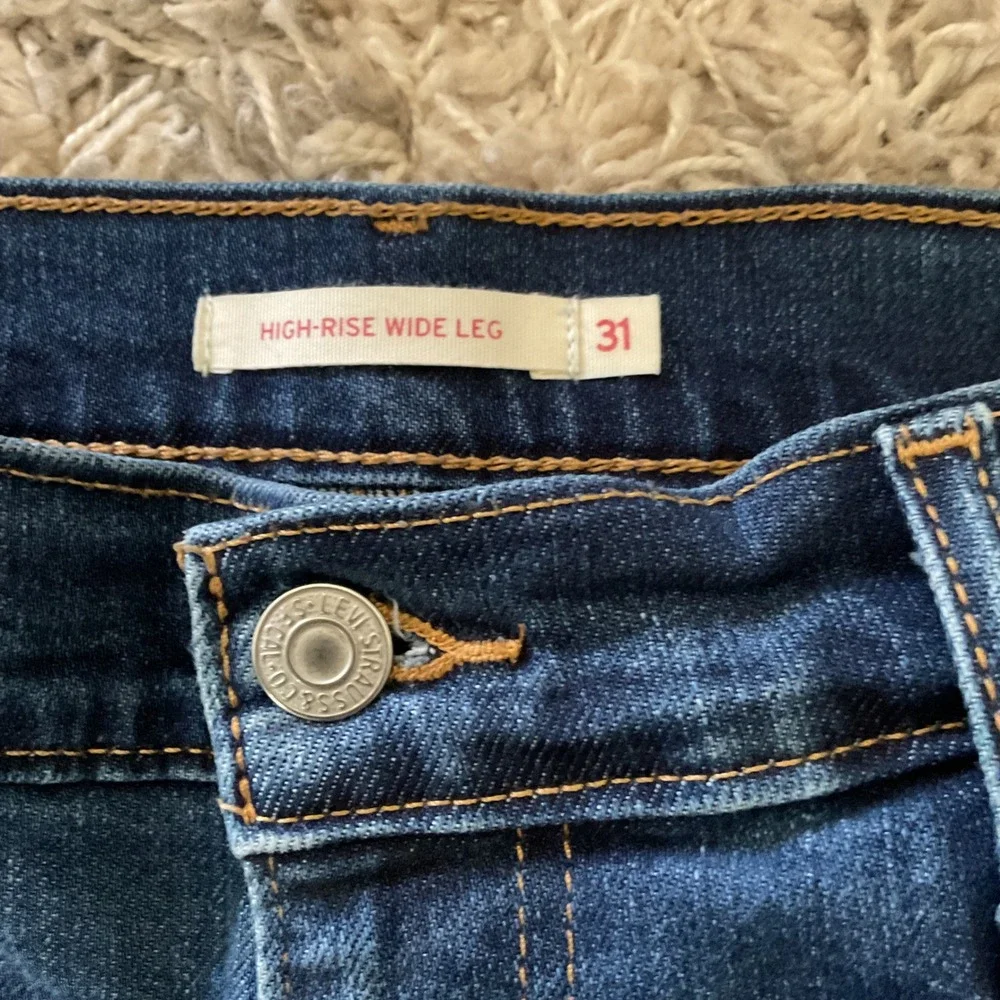 Levis High Rise Wide‎ Leg Jeans Dark Wash Blue Denim Size 31 1519